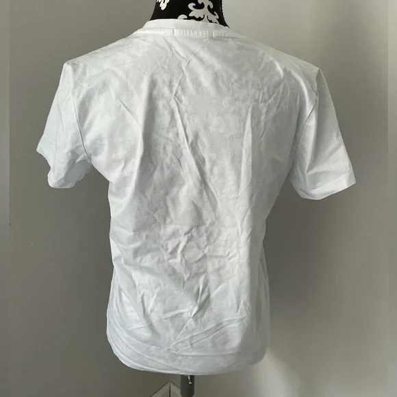 Louis Vuitton White Tee with Bear Graphic - Picture 3 of 10